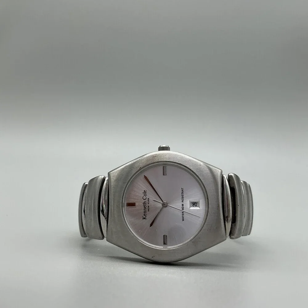 Kenneth Cole see photos